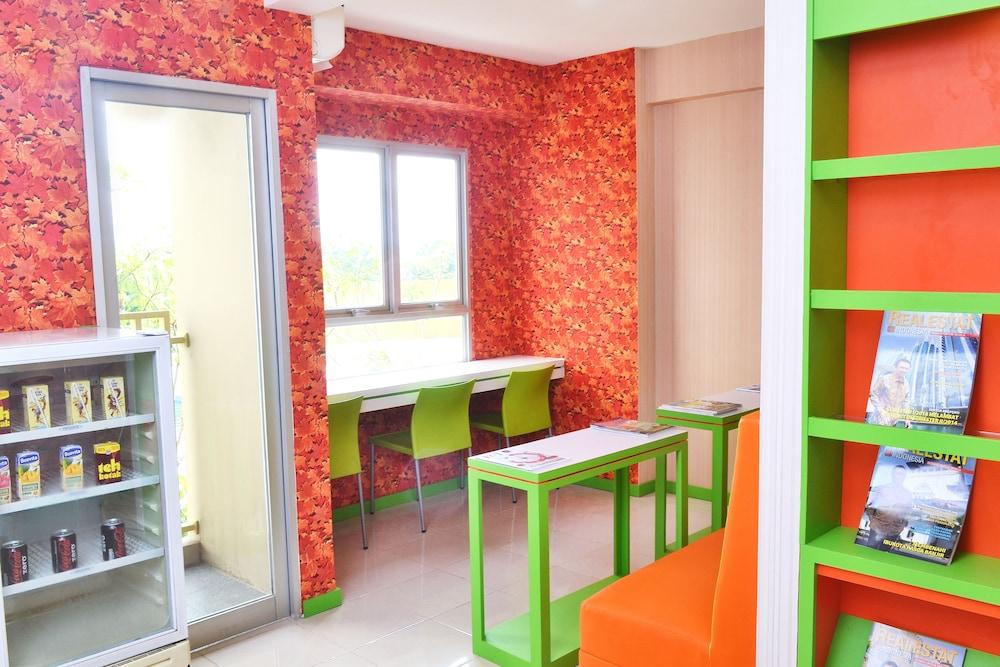 Готель Titanium Express Homtel Джакарта Екстер'єр фото